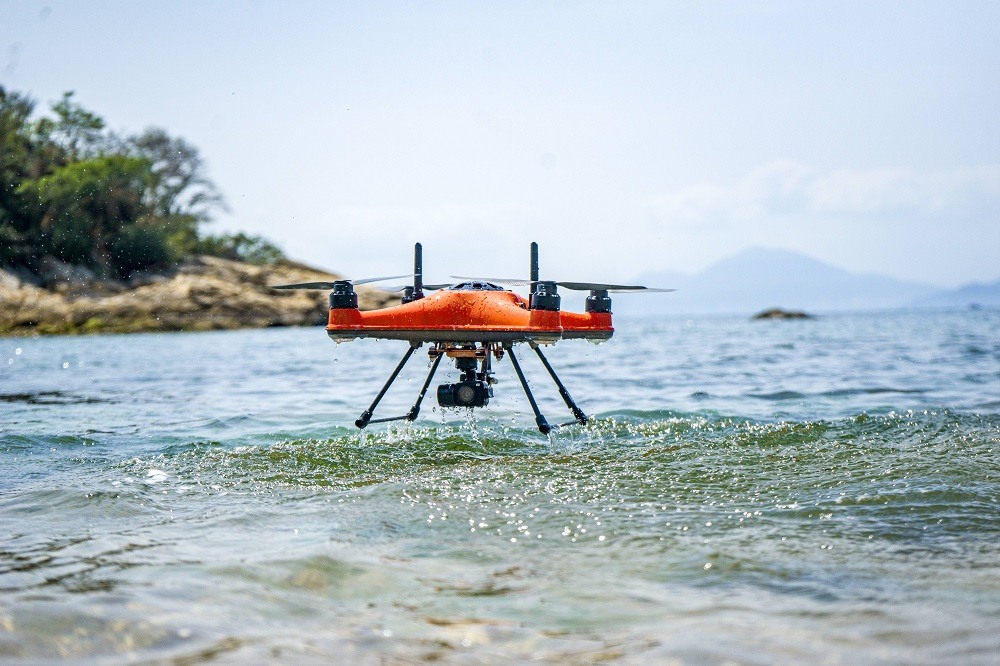 Swellpro SplashDrone 4 is a Multifunctional Waterproof Drone.jpg