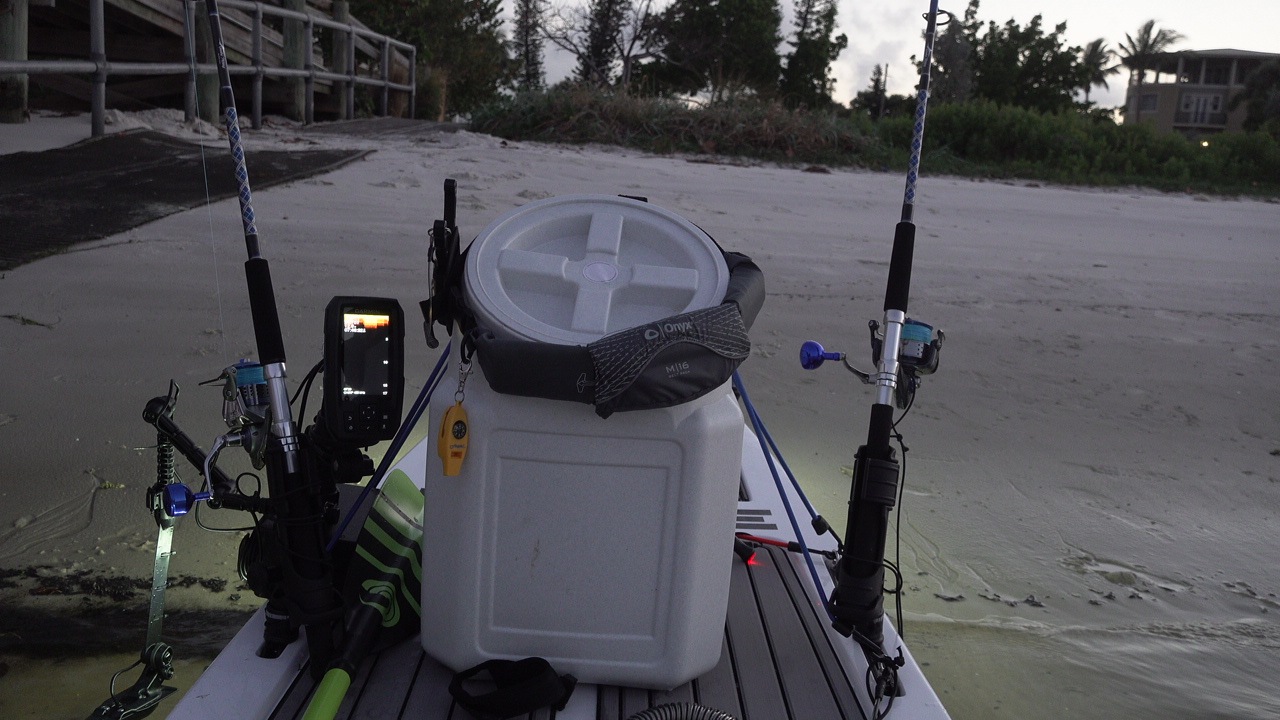 Depth Finder and Livewell on Catamaran Paddle Board Fishing on L4Expedition by Live Watersports